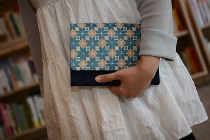 Kyoku Haku Restitch Notebook Shoulder Bag