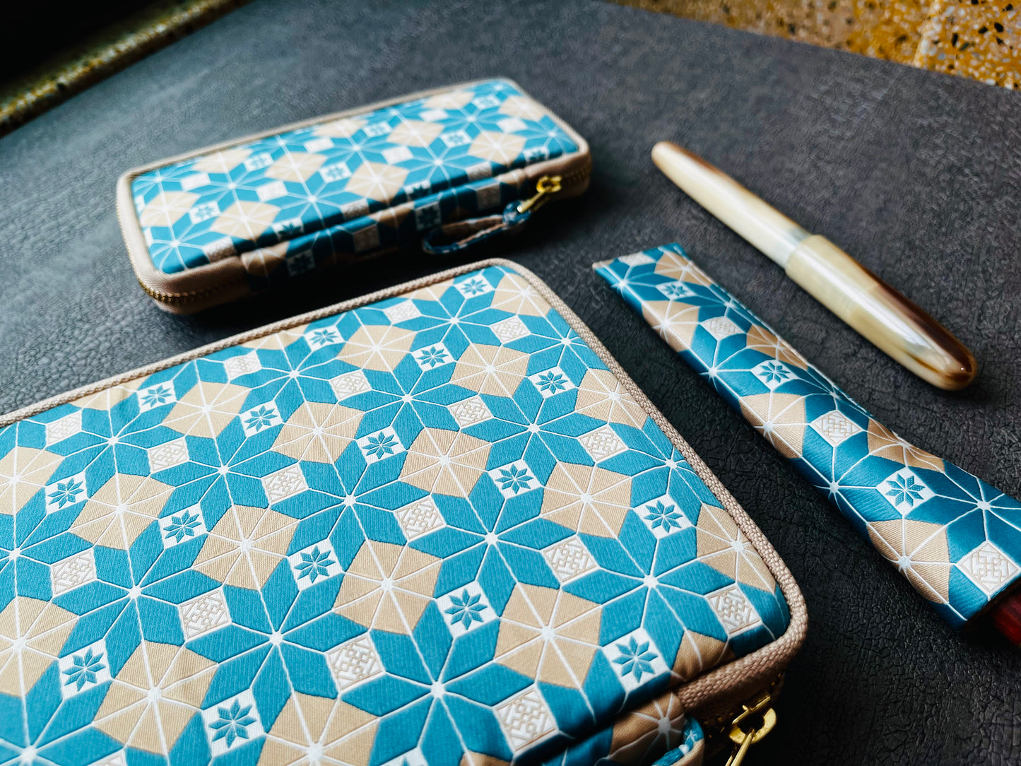 Kyoku Haku Restitch 10 Pen Case
