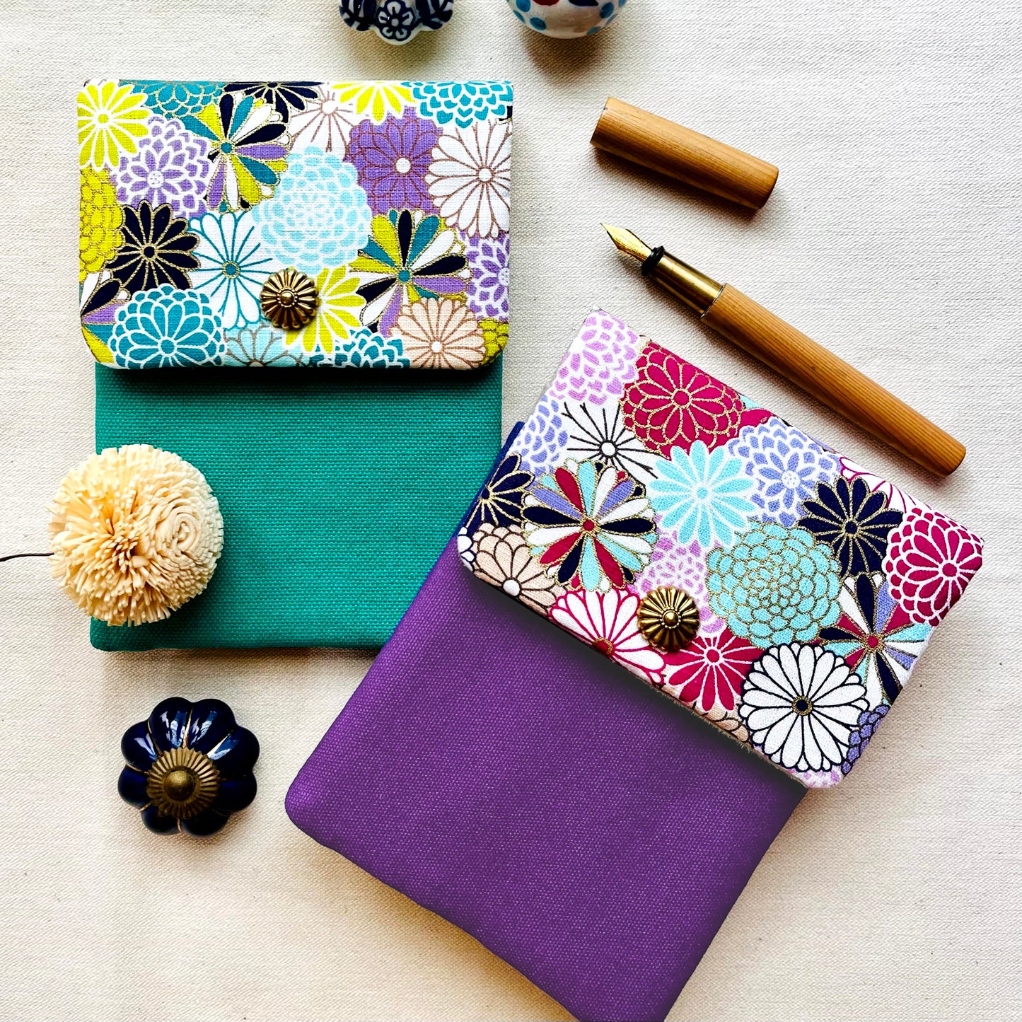 Kyoku Haku Dahlia 4 Pen Case
