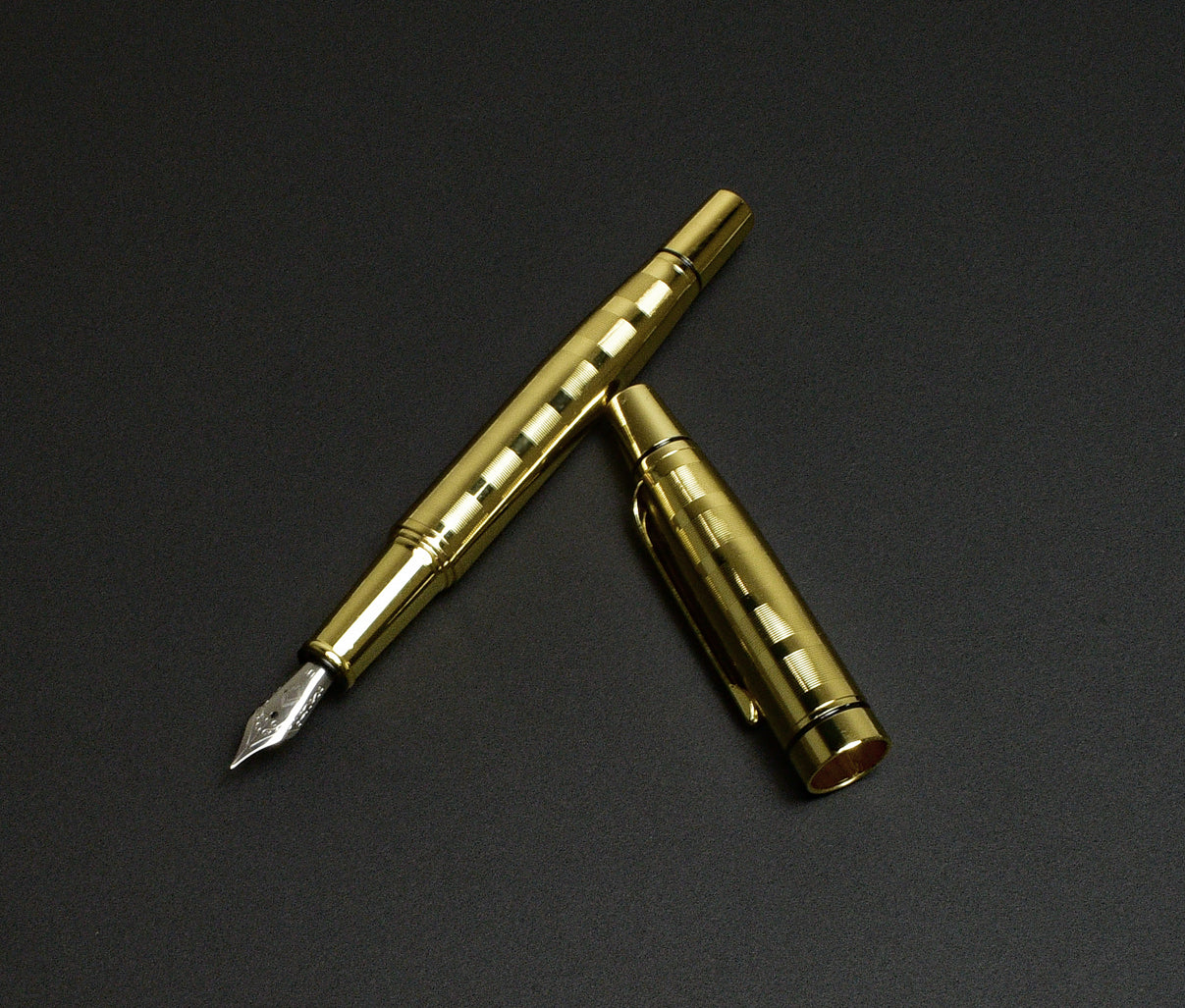 Piper Torpedo Fountain Pen - Gold