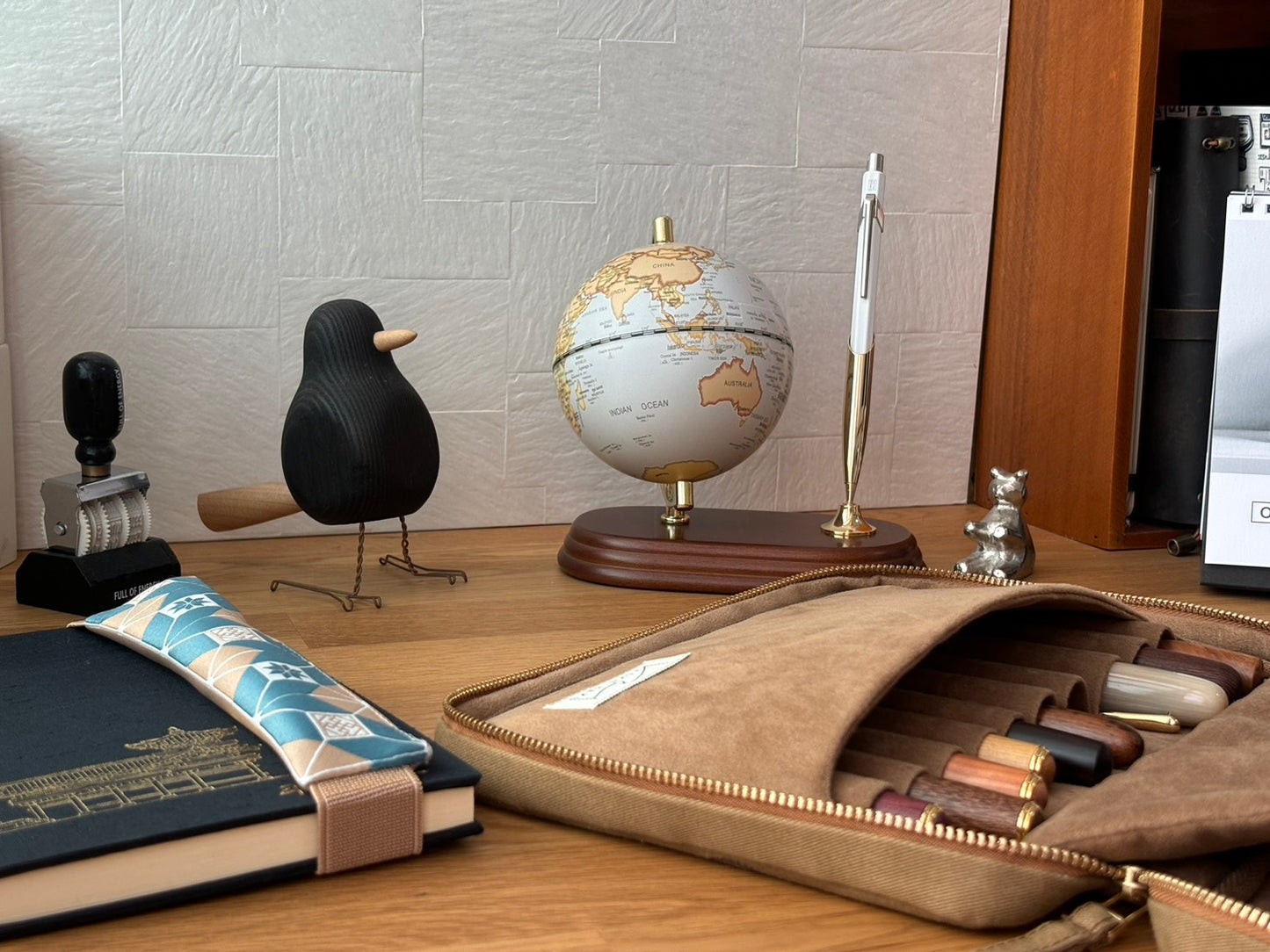 Kyoku Haku Restitch Elastic Pen Band Holder